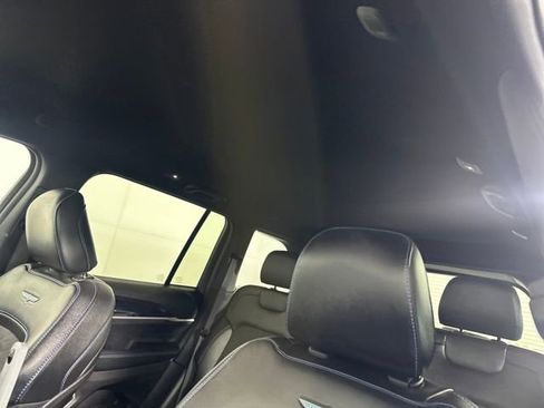 Used 2022 Jeep Grand Cherokee Trailhawk image 12