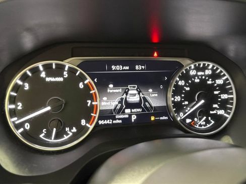 Used 2021 Nissan Rogue SV FWD image 19