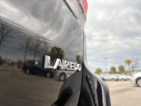 Used 2019 Jeep Grand Cherokee Laredo image 9