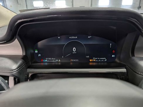 Certified 2023 Lincoln Nautilus AWD w/ Premium Package image 23