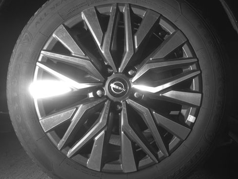 Used 2025 Nissan Altima 2.5 SV image 14