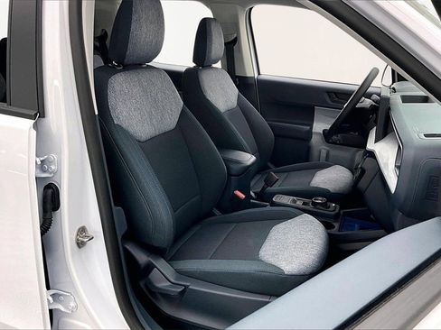 Used 2025 Ford Maverick XLT w/ Equipment Group 302A image 7