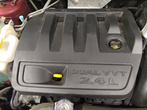 Used 2016 Jeep Compass Latitude AWD/4WD image 30