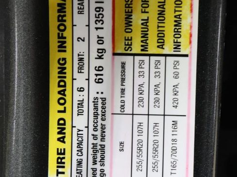 Used 2020 Ford Explorer Limited image 41