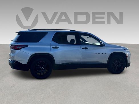 Used 2022 Chevrolet Traverse Premier w/ Redline Edition image 34