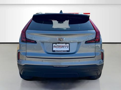 Used 2024 Cadillac XT4 Luxury FWD image 6