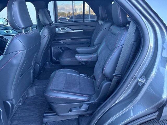 Used 2025 Ford Explorer ST w/ Sun And Sound Package AWD/4WD image 7