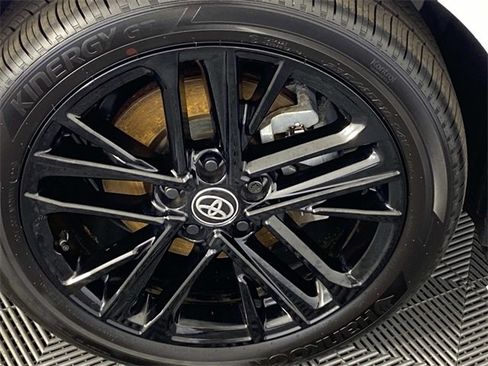 Used 2026 Toyota Camry SE w/ Convenience Package image 29