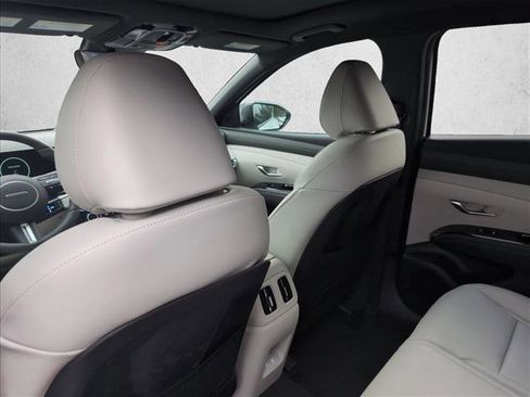 New 2026 Hyundai Tucson Limited image 16
