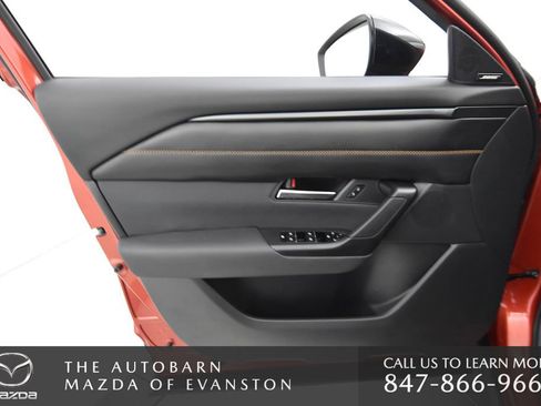 Certified 2025 MAZDA CX-50 2.5 Hybrid w/ Cargo Package image 29