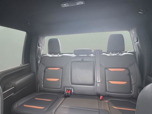 Used 2022 GMC Sierra 2500 AT4 AWD/4WD image 38