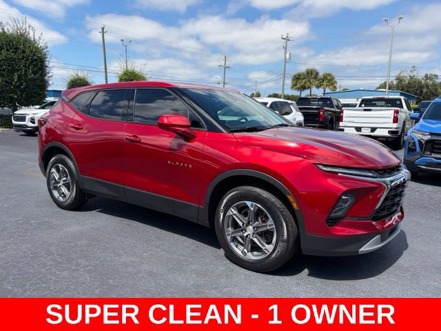 Used 2024 Chevrolet Blazer LT FWD image 1