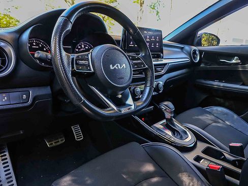 Certified 2023 Kia Forte GT-Line w/ GT-Line Premium Package image 7