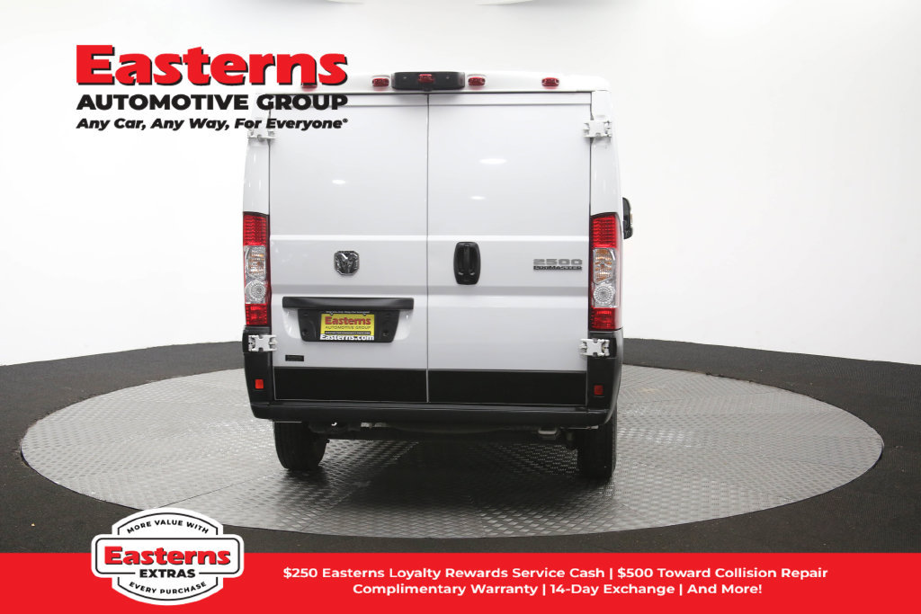 Used 2025 RAM ProMaster 2500 w/ Convenience Group FWD image 38