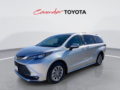 Certified 2025 Toyota Sienna XLE