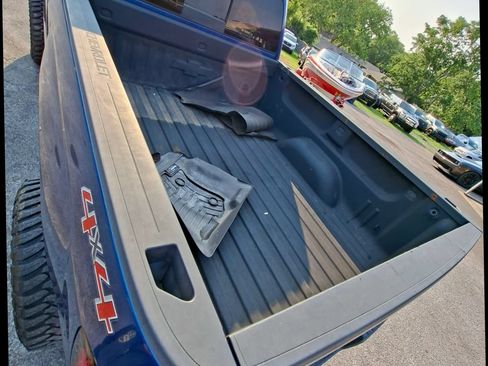 Used 2016 Chevrolet Silverado 2500 High Country w/ Duramax Plus Package AWD/4WD image 8