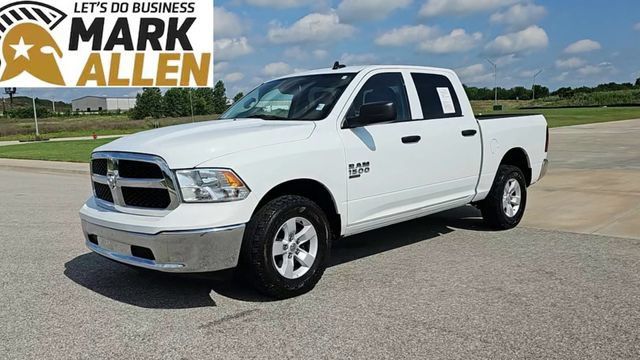Used 2023 RAM 1500 Classic SLT w/ Electronics Group AWD/4WD image 4