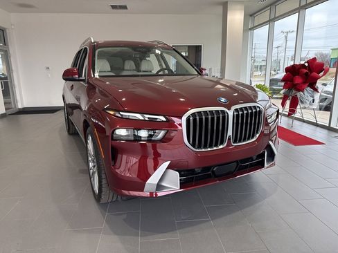 New 2026 BMW X7 xDrive40i image 2