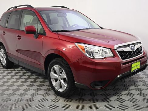 Used 2016 Subaru Forester 2.5i Premium w/ Popular Package #2 AWD/4WD image 6