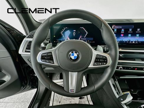 Used 2026 BMW X5 xDrive40i w/ M Sport Package AWD/4WD image 11