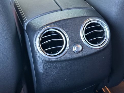 Certified 2022 Mercedes-Benz GLC 300 image 14