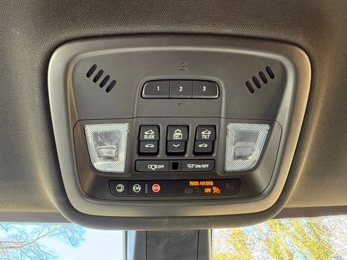 Used 2023 Chevrolet Traverse High Country w/ LPO, Floor Liner Package image 33