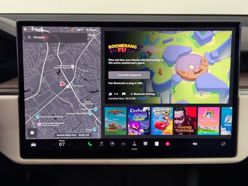 Used 2022 Tesla Model X image 33