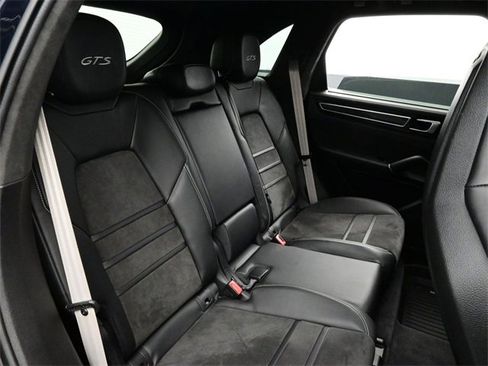 Used 2021 Porsche Cayenne GTS image 17