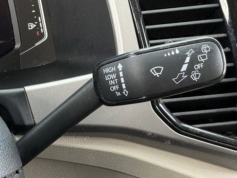 Used 2021 Volkswagen Atlas SEL image 24