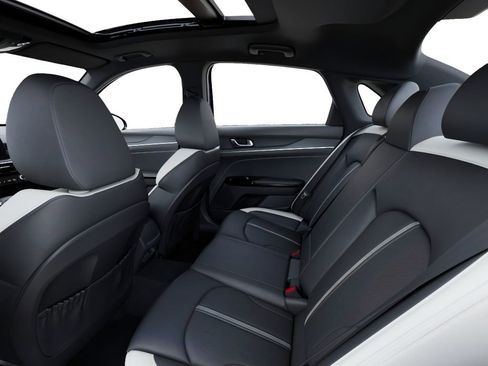 New 2026 Kia K5 GT-Line AWD/4WD image 18