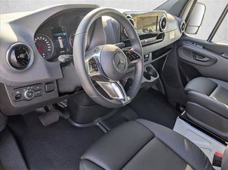 New 2026 Mercedes-Benz Sprinter 2500 video 3