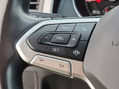 Used 2021 Volkswagen Atlas SE image 20