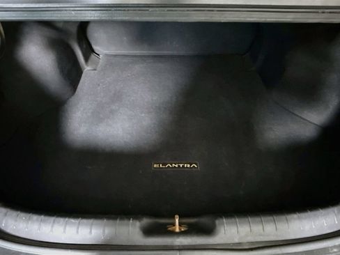 Used 2023 Hyundai Elantra SEL w/ Convenience Package FWD image 27