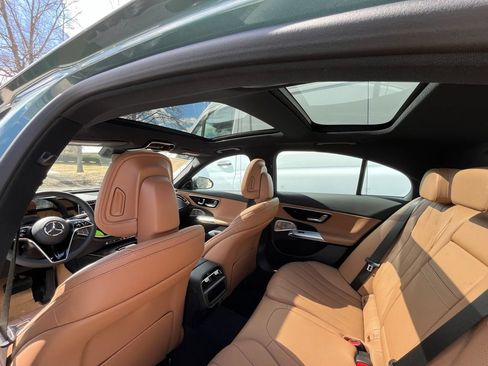 New 2026 Mercedes-Benz E 350 4MATIC Sedan image 10