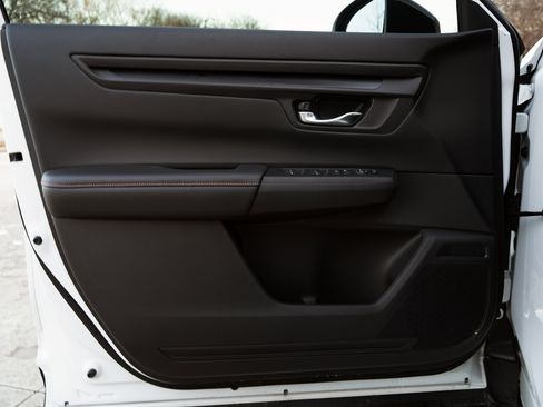 Certified 2026 Honda CR-V TrailSport image 38