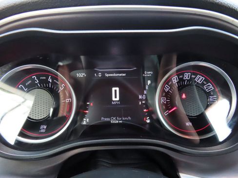 Used 2019 Dodge Challenger SXT RWD image 26