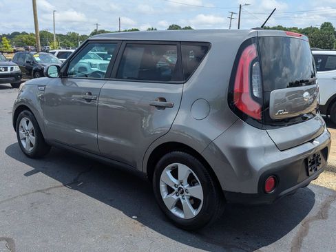 Used 2019 Kia Soul FWD image 5