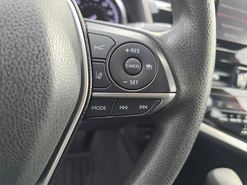 Used 2023 Toyota Camry LE image 29