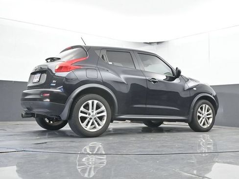 Used 2013 Nissan Juke SV FWD image 22