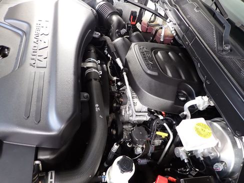 Used 2023 RAM 2500 Tradesman AWD/4WD image 12