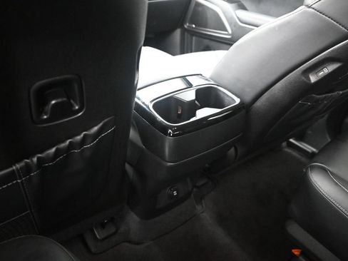 Used 2024 Kia Telluride S FWD image 25