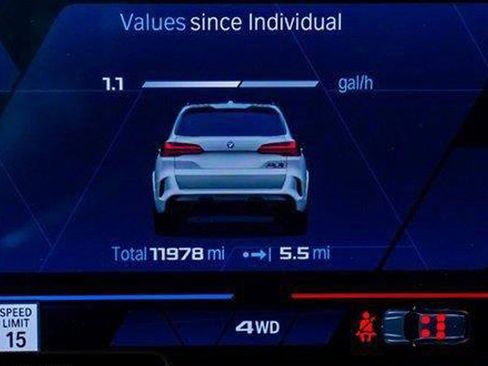 Used 2025 BMW X5 M Competition w/ Executive Package image 52