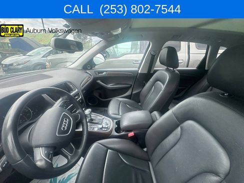 Used 2017 Audi Q5 2.0T Premium Plus w/ Technology Package AWD/4WD image 22