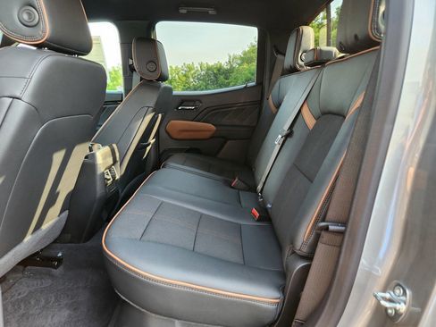 New 2026 GMC Canyon AT4 image 17