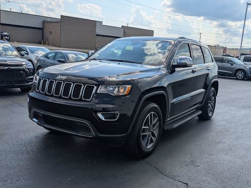 Used 2022 Jeep Grand Cherokee Limited AWD/4WD image 3