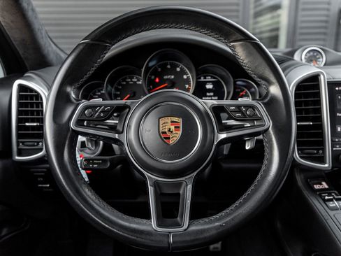 Certified 2017 Porsche Cayenne GTS AWD/4WD image 28
