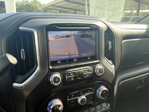 Used 2021 GMC Sierra 1500 Denali AWD/4WD image 11