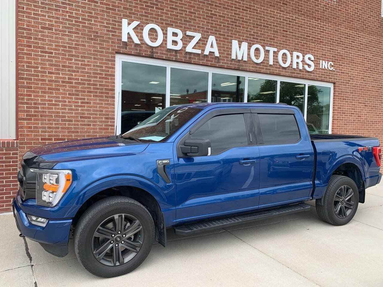 Used 2022 Ford F150 XLT w/ Equipment Group 302A High AWD/4WD image 1
