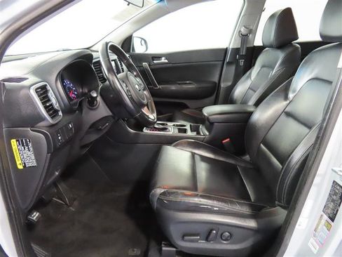 Used 2017 Kia Sportage EX AWD/4WD image 17