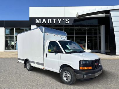 New 2025 GMC Savana 3500 w/ Power Convenience Package